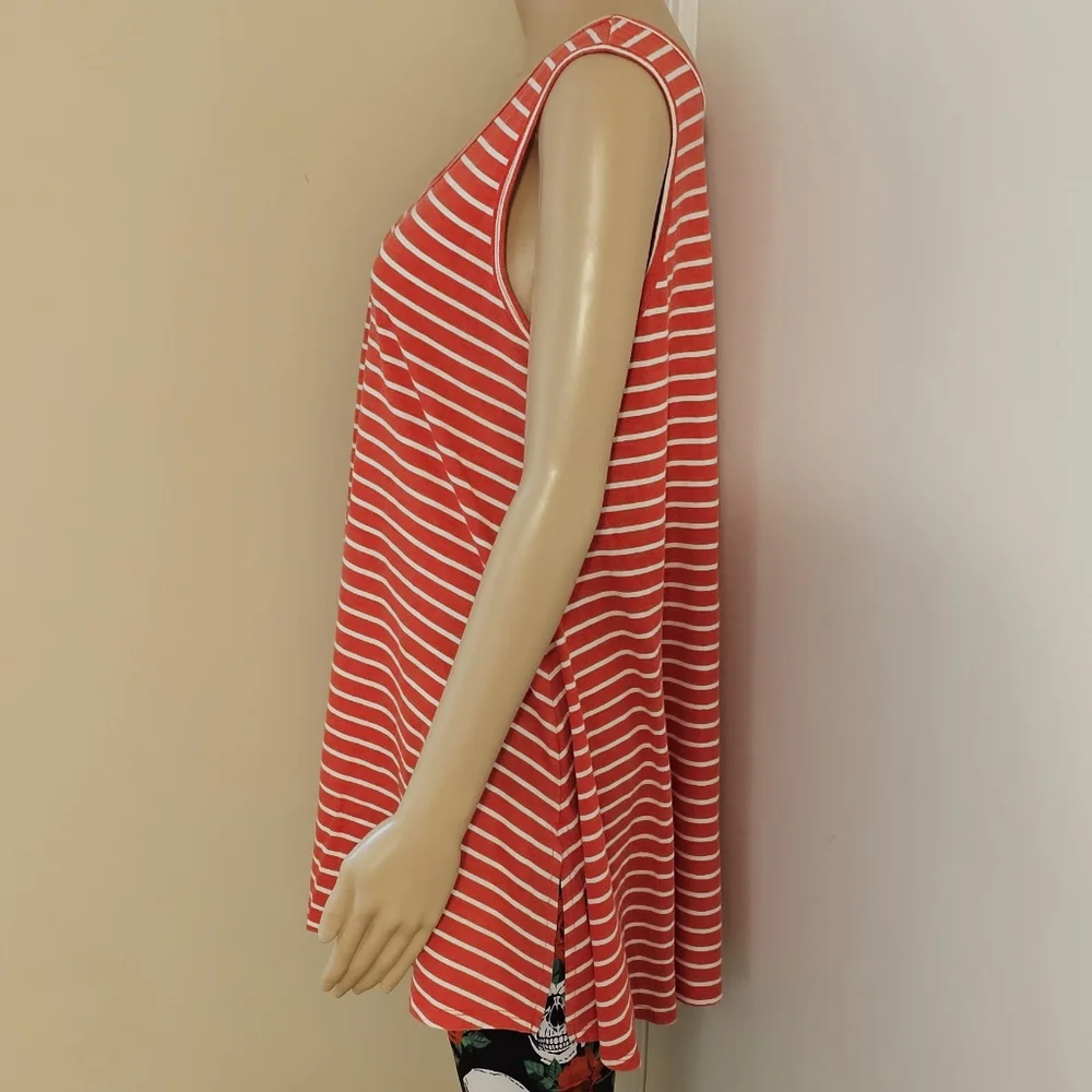 LuLaRoe S Red & White Striped Perfect T Tank Top - Picture 11 of 16